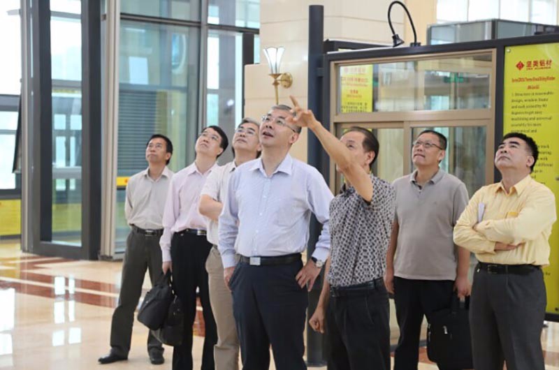 質(zhì)量先行，追求卓越—省質(zhì)監(jiān)局局長蒞臨指導(dǎo)