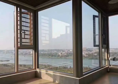 為什么現(xiàn)在的人都會(huì)逐漸傾向于選擇環(huán)境性能良好的系統(tǒng)門窗？